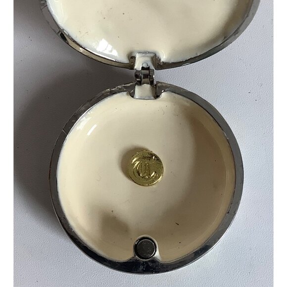 Portman Mermaid Sitting on Rock Sea Floor Enamel Crystals Figurine Box 4"x2.5" - Picture 5 of 8